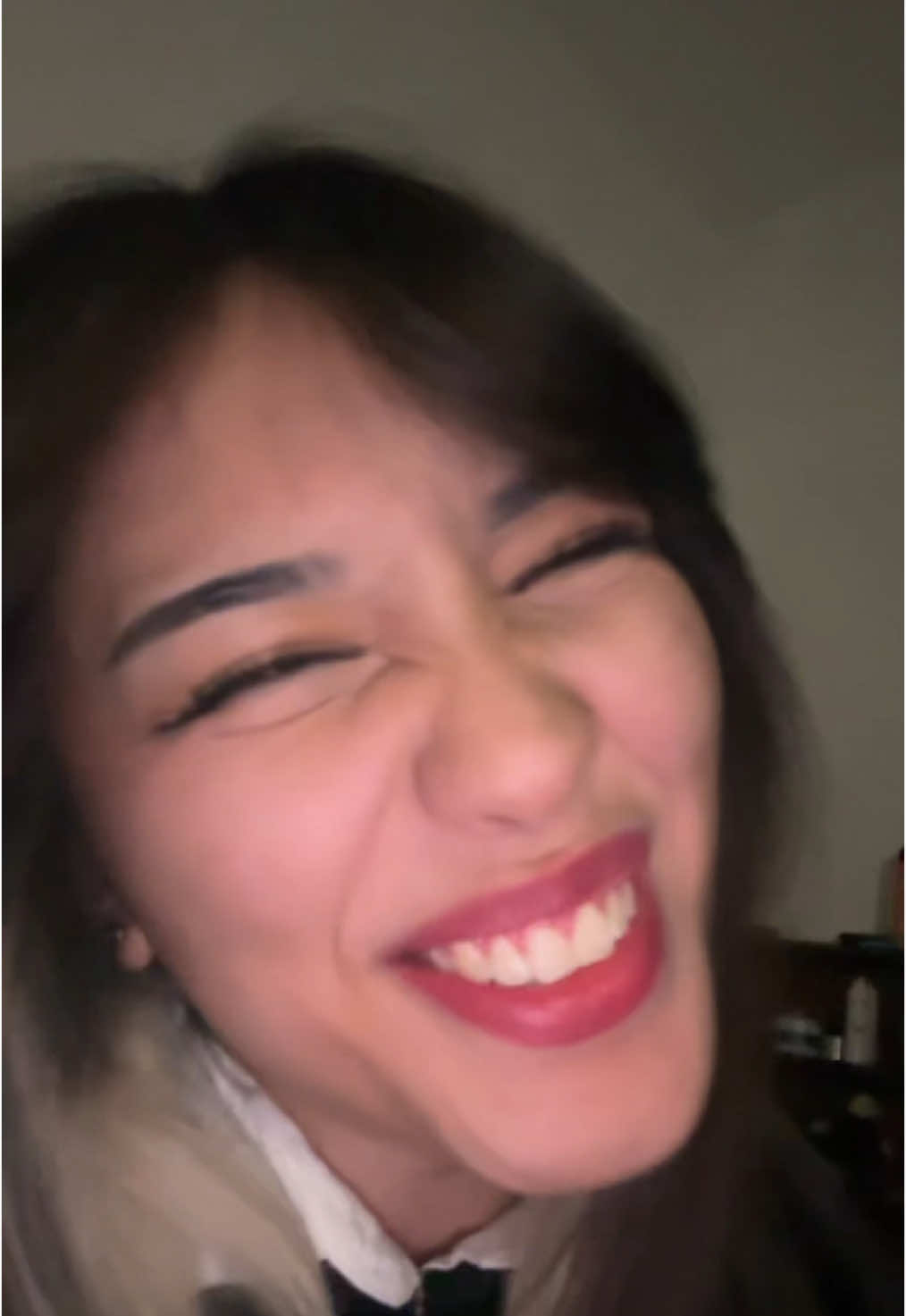 GRACIAS @BILLIE EILISH POR PENSAR EN NUESTRA ECONOMÍA Y HACERNOS AHORRAR😍😍😍😍