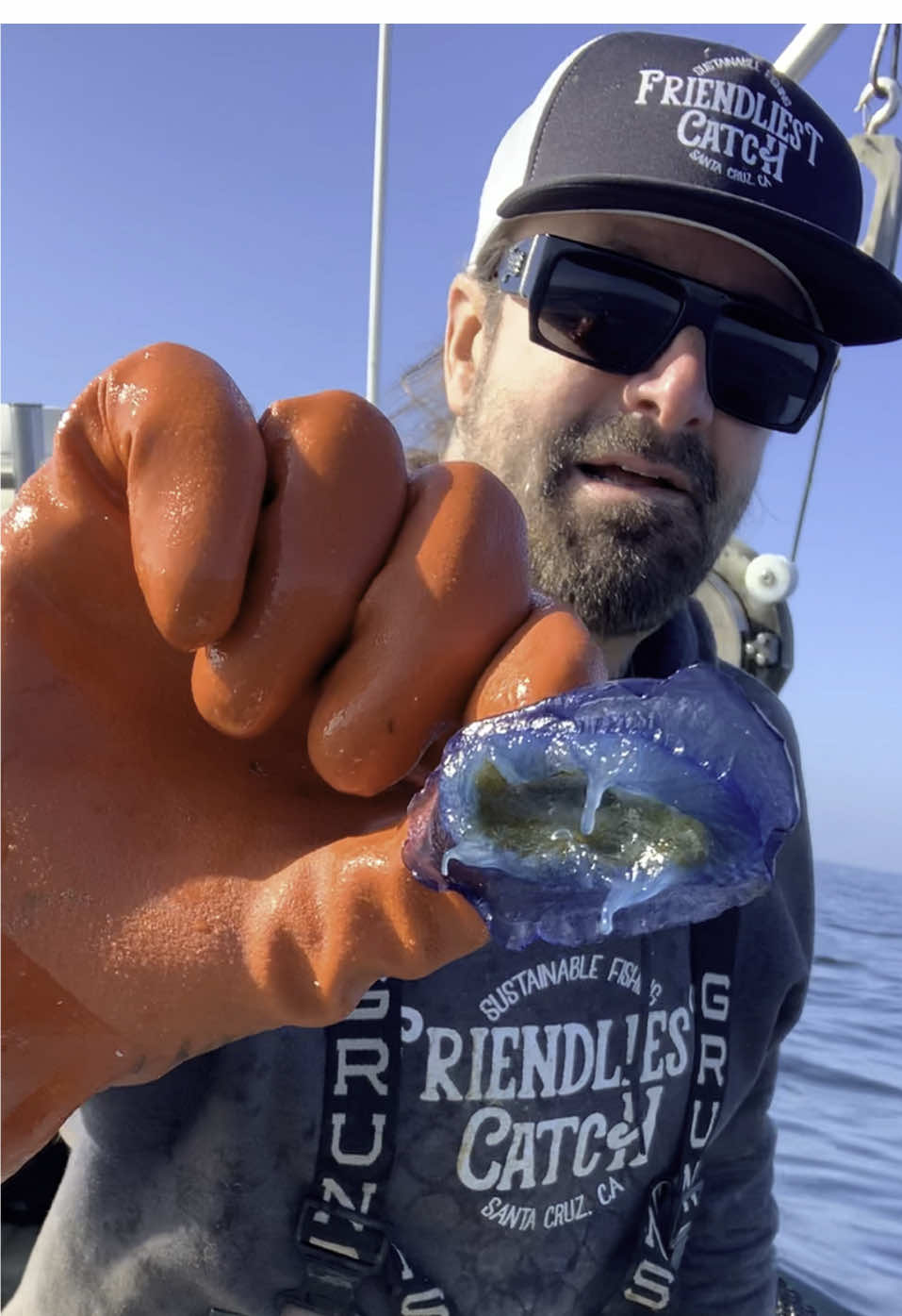 Friendliest Catch Fishing #friendliestcatch #fishing #commercialfishing 