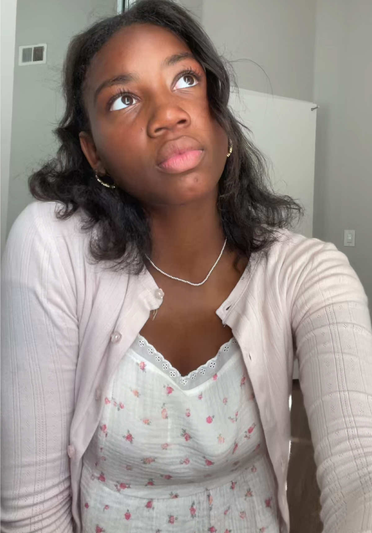 hair sweated out ik,it’s been a long day guys 😪😪😪 #lauryncamilee #microinfluencer #fyp #ootdinspo #viral 