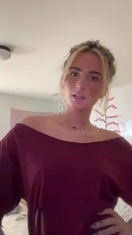 i love destroying the back of tshirts