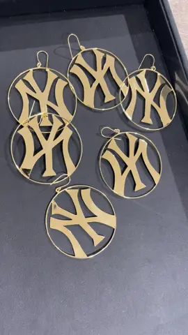OUR NYNY Earrings😍