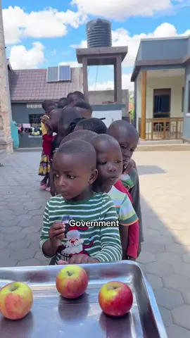 English Pronunciation! Pronounce these tricky English words correctly! créé par Davids Family avec original sound de Davids Family