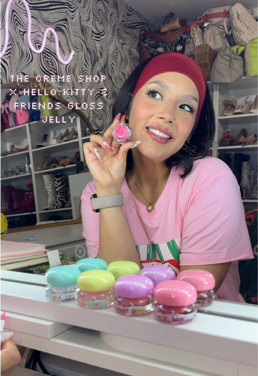 If you’re Hello Kitty obsessed like me this collab with @the crème shop is a must! Your lips will thank you. ✨ Available @Ulta Beauty  -  #thecremeshop #glossjelly #tcspartner #gifted #lipgloss #lipglaze #hellokitty #hellokittylover  