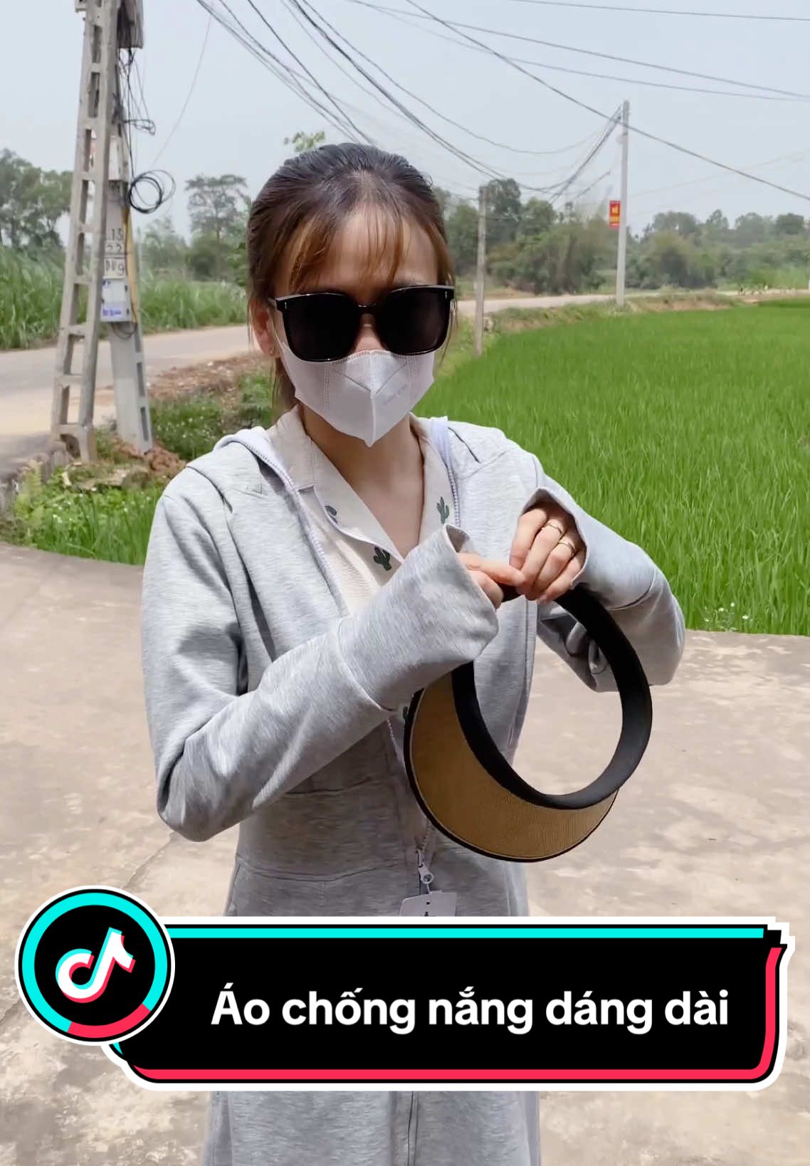 Áo chống nắng chân ái của mùa hè nè chị em #thoitrang #xuhuong #aochongnang #aonang #bibofamily 