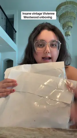 The dress is a dream 🤩 #viviennewestwood #viviennewestwoodunboxing #designerhaul #designerunboxing 