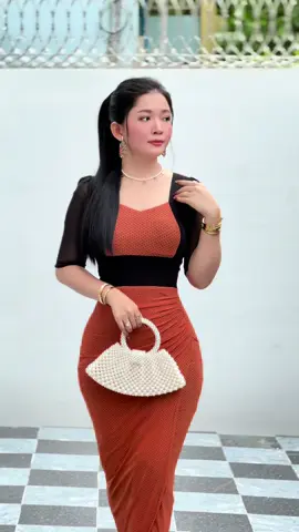 💛💚💛💚 #Golden_Shape #Tiktokmyanmar  #soeeipoepoephyu #foryou #foryourpage #Fyp #Myanmar 