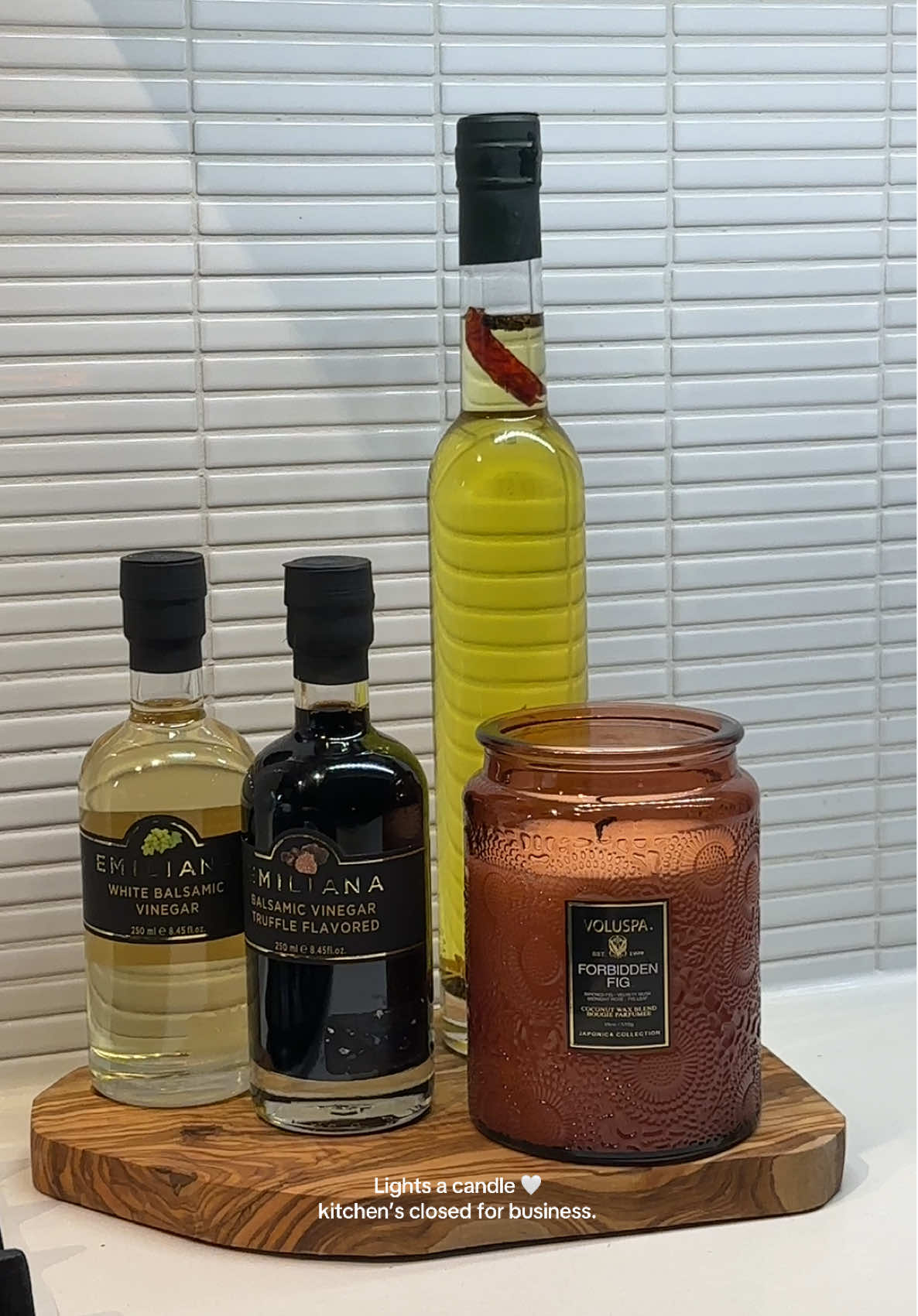 Closing shift complete ✅ @VOLUSPA  #KitchenClosed #CleanKitchenClub #EveningRoutine #HomeVibes #CandleLitVibes #CozyTok #ThatGirlRoutine #NighttimeAesthetic #SelfCareVibes #TikTokHome #WindingDown #DomesticBliss #AestheticLifestyle #CleanTok #ClosingTime 