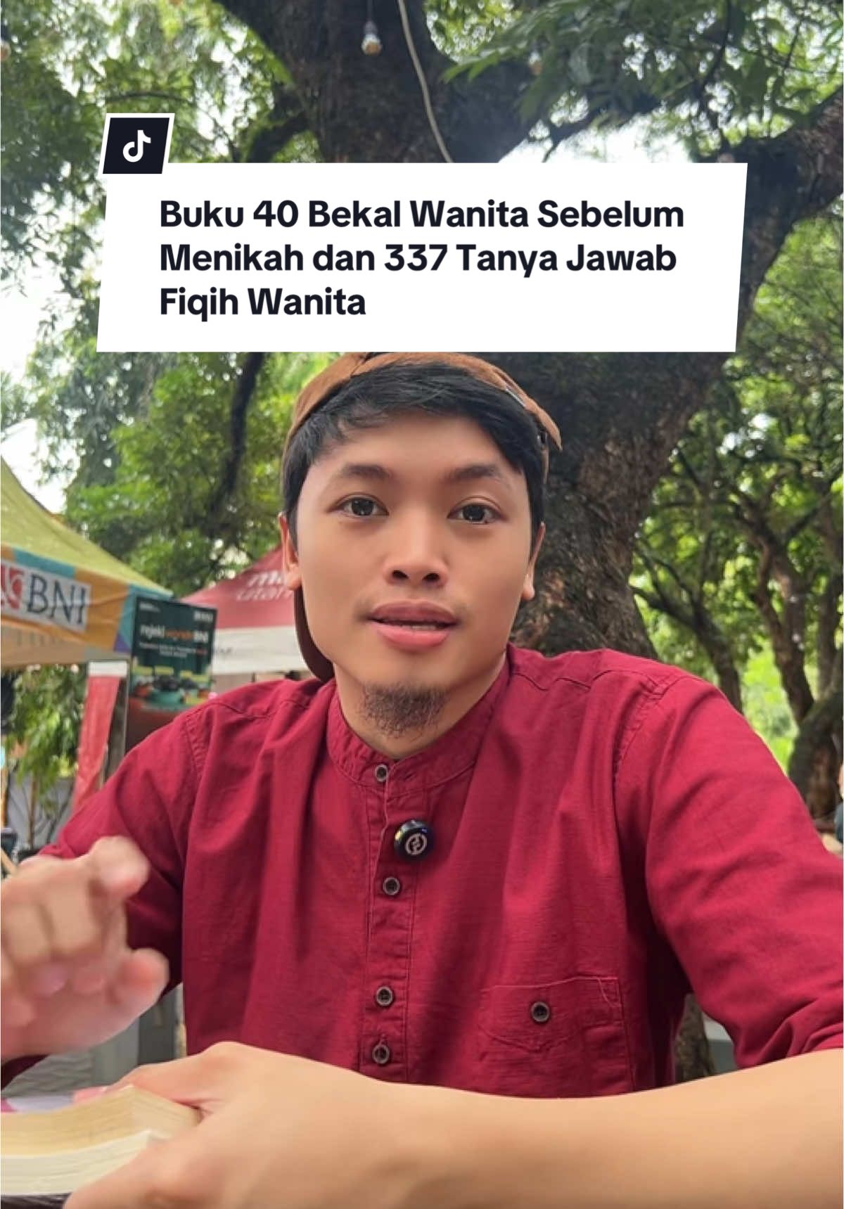 Buku 40 Bekal Wanita Sebelum Menikah dan 337 Tanya Jawab Fiqih Wanita #fiqihwanita #bekalwanitasebelummenikah #nasihatpernikahan #maulanaumar 