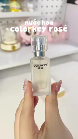 Trời này dùng nước hoa nhà Colorkey là đúng bài #colorkey #colorkeyrose #nuochoacolorkey #nuochoa #meocamunbox #fyp #viral 