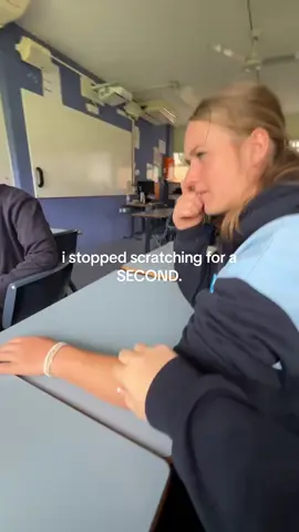 please save me #armscratches #help #fyp #aus #school #viral #real 