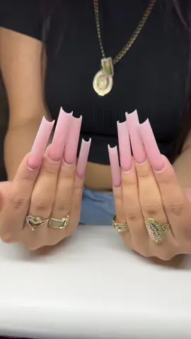 También sé hacer uñas 😜💋🧚🏻‍♀️#breidypereiraaaa💸 #honduras🇭🇳 #setsbypatty12💸 