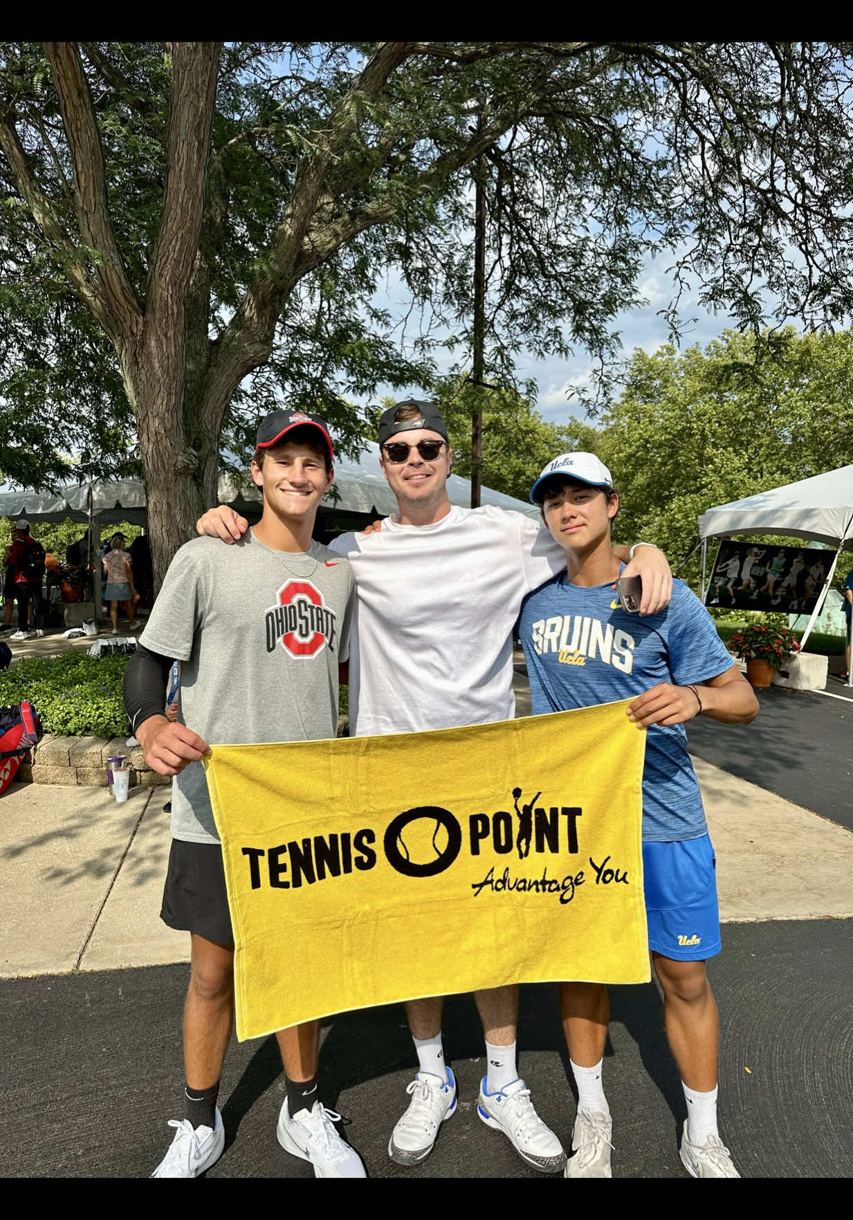 Maybe the most improved player in college tennis this season!  UCLA Bruins Emon van Loben Sels. 24-9 at the top of the lineup (1 & 2) 🎥 @NotYourCountryClub  #tennis #babolat #ncaa