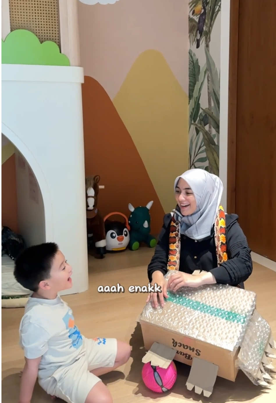 Hewan-hewan siapa mau hewan?🤭🤣 harganya satu juta jepang kata Atharr..🤣