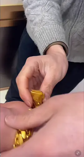 Sekarang waktunya lo tampil maskulin pake gelang premium ini bro #gelang #gelangtitanium #gelangantikarat 