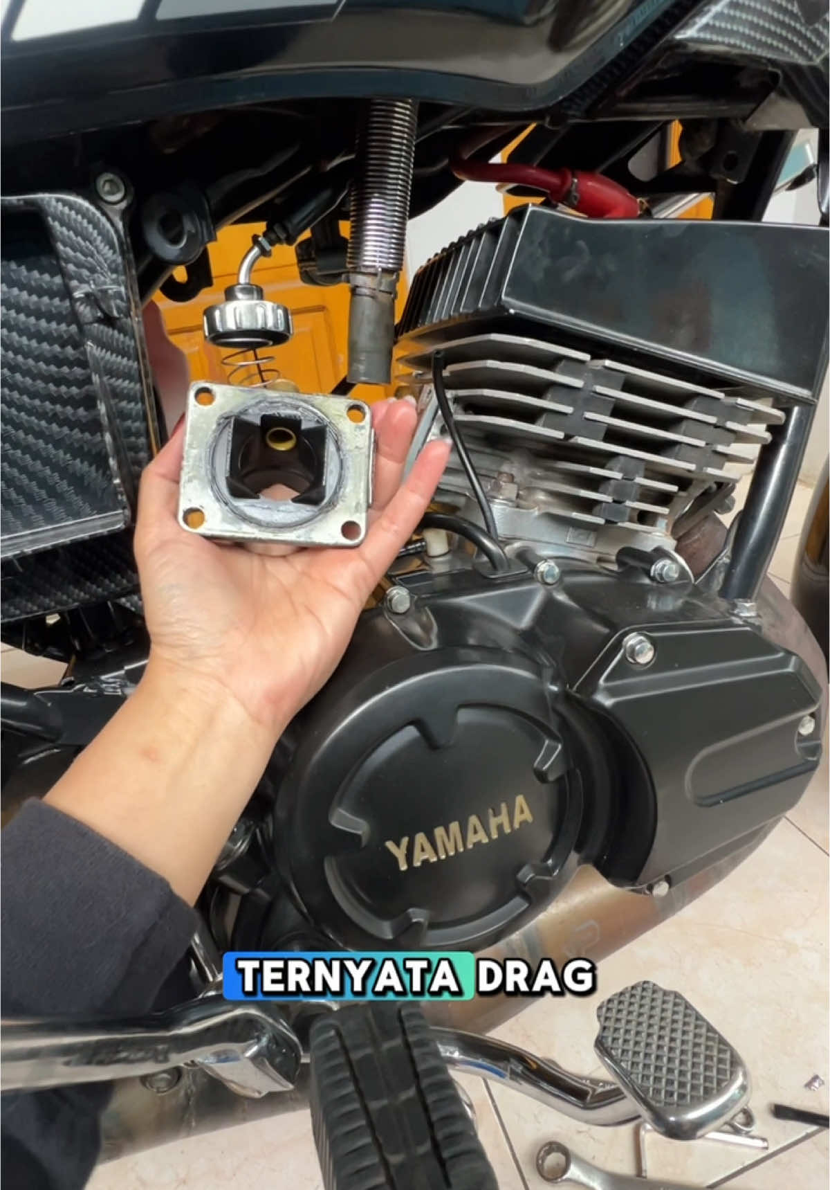 Yah denok ada ada aja pantesan tenaga nya hampos ternyata bocor.. #fypppppppppppppppppppppppppppppppppppppppppppppppppppppppppppppppppppppp #fypage #storytime #liburan #rxking #rxkingindonesia #rxking135cc #motoran #rxkingbandung #rxking135 #yrki #sunmoricheck #rxkingviral #2stroke #yrki #rxspesial #yrcc #blayer135cc #storytime #2tak 
