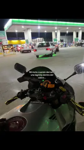 ... #motos #hondacbr600rr #bikers #velocidad #soledad #foryoupage 