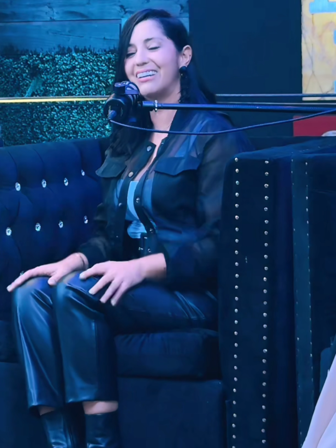 ajajajaja ella es única @Joana Sánchez te amamos 😂