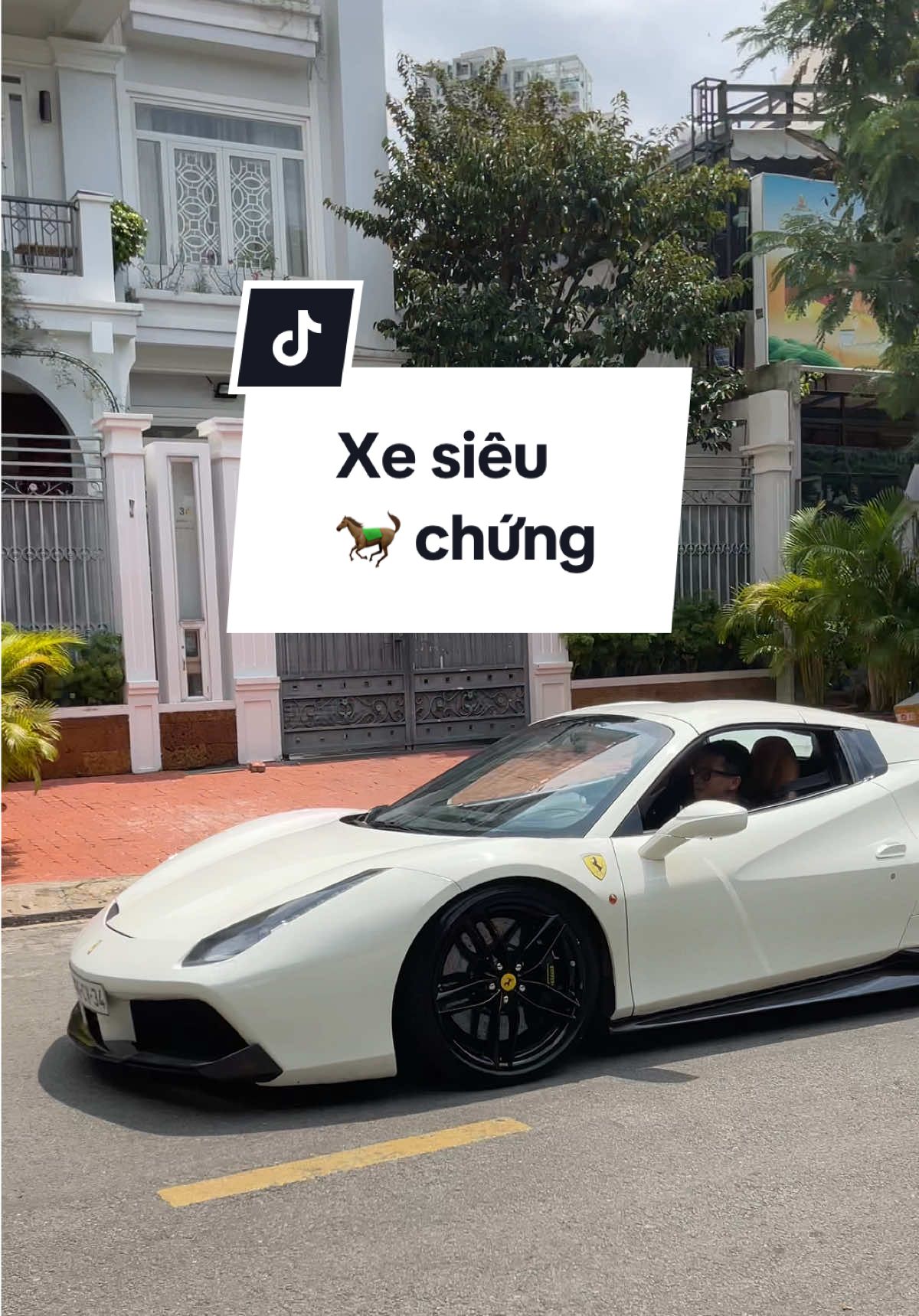 Xe gì đây ae?  #xuhuong #trending #ferrari #PaulNguyenAuto #fyp 