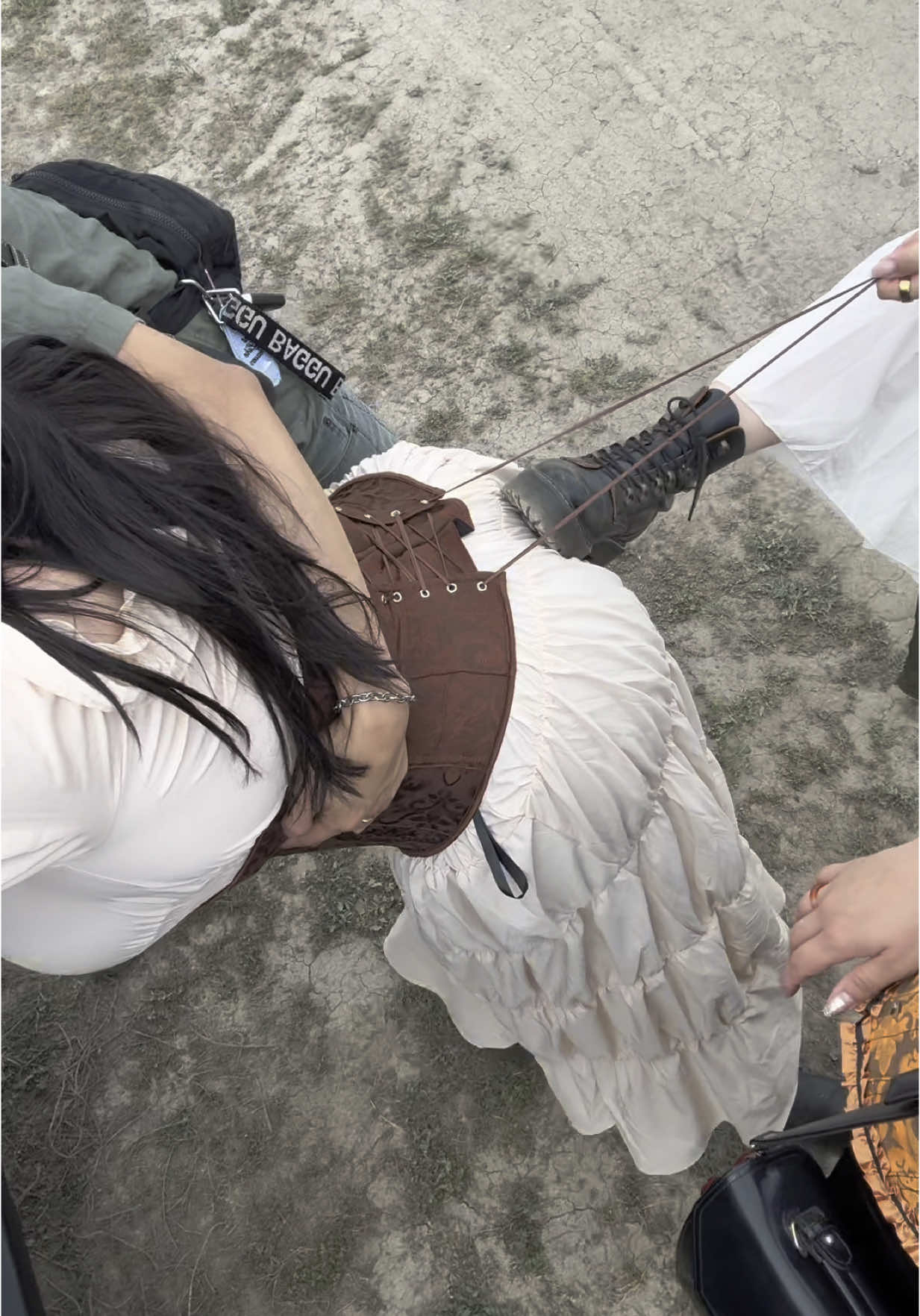 Anything for that tiny waist 