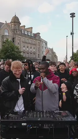 #edsheeran #highlight #fypviralシ #creatorsearchinsights #clips #supportlocal 