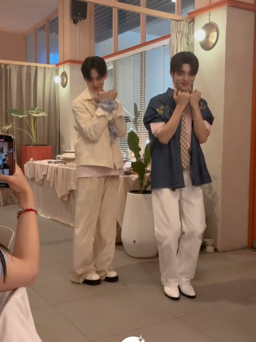 My lil babies 🤍🐻‍❄🐶🌻 #ป๋อตี๋ตี๋  #teeteepor 