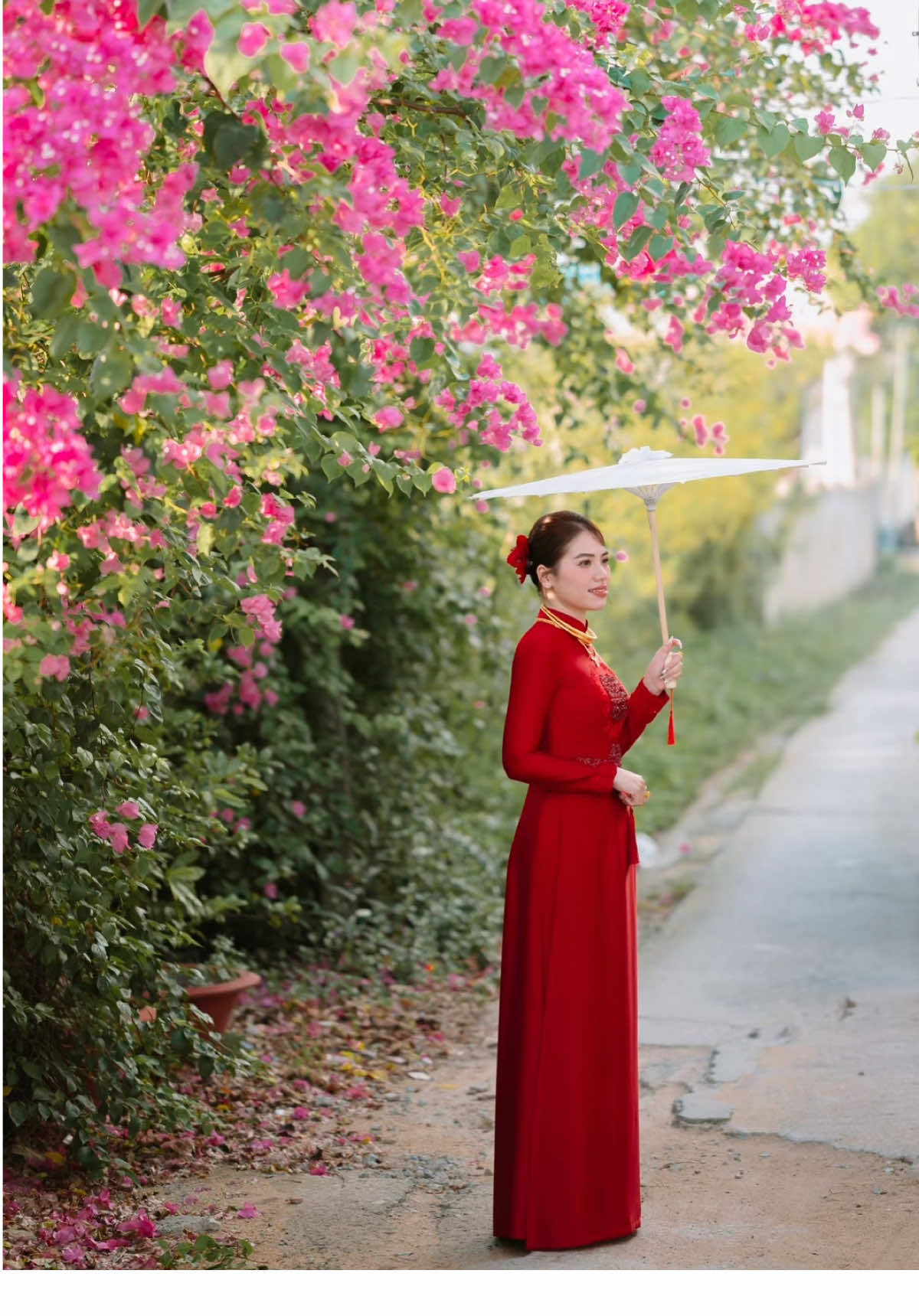Tiếp tục Vlog hậu trường chụp ảnh Dâu Xinh cùng SuriWedding nha #tiktok #xuhuong #xuhuongtiktok #mientay #damcuoimien 