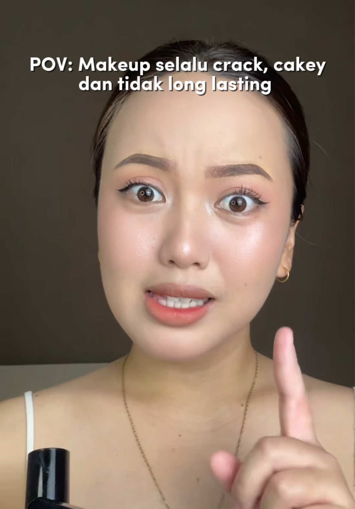 Ikut tips ini makeup kamu confrim tahan lama #carslan #carslansettingspray #carslanpowder #longlastingmakeup 