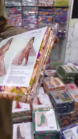 Best Summer 3pc printed lawn suit 2025.#pakistanifashion#womenfashion#3pcsuit#summerprintedlawn#2025trendingfashion