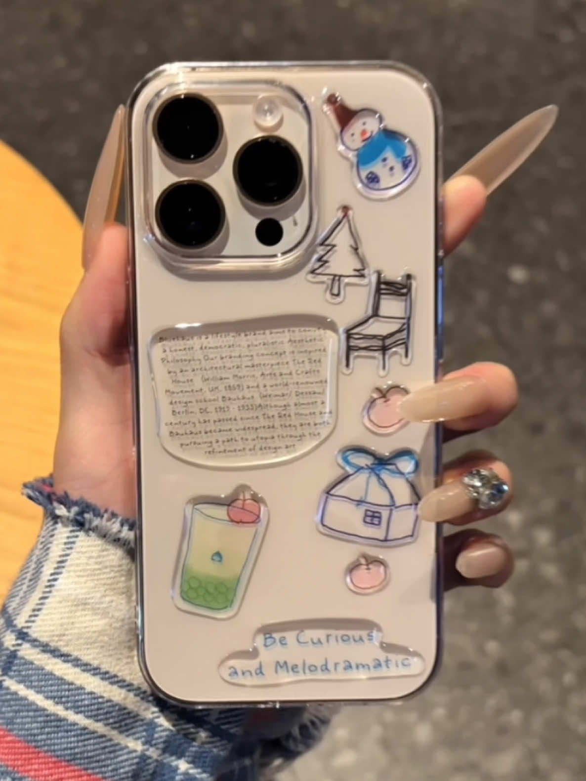 Ốp nhựa cứng trong suốt không ố vàng kèm sticker người tuyết hoạt hình tự dán #infinitycase #oplungiphone #oplungdienthoai #oplungchongsoc 