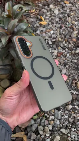 Case samsung matte. Terbuat dari bahan akrilik yang membuatnya anti jamur dan anti menguning. Silahkan cekout sesuai tipe hp kalian masing