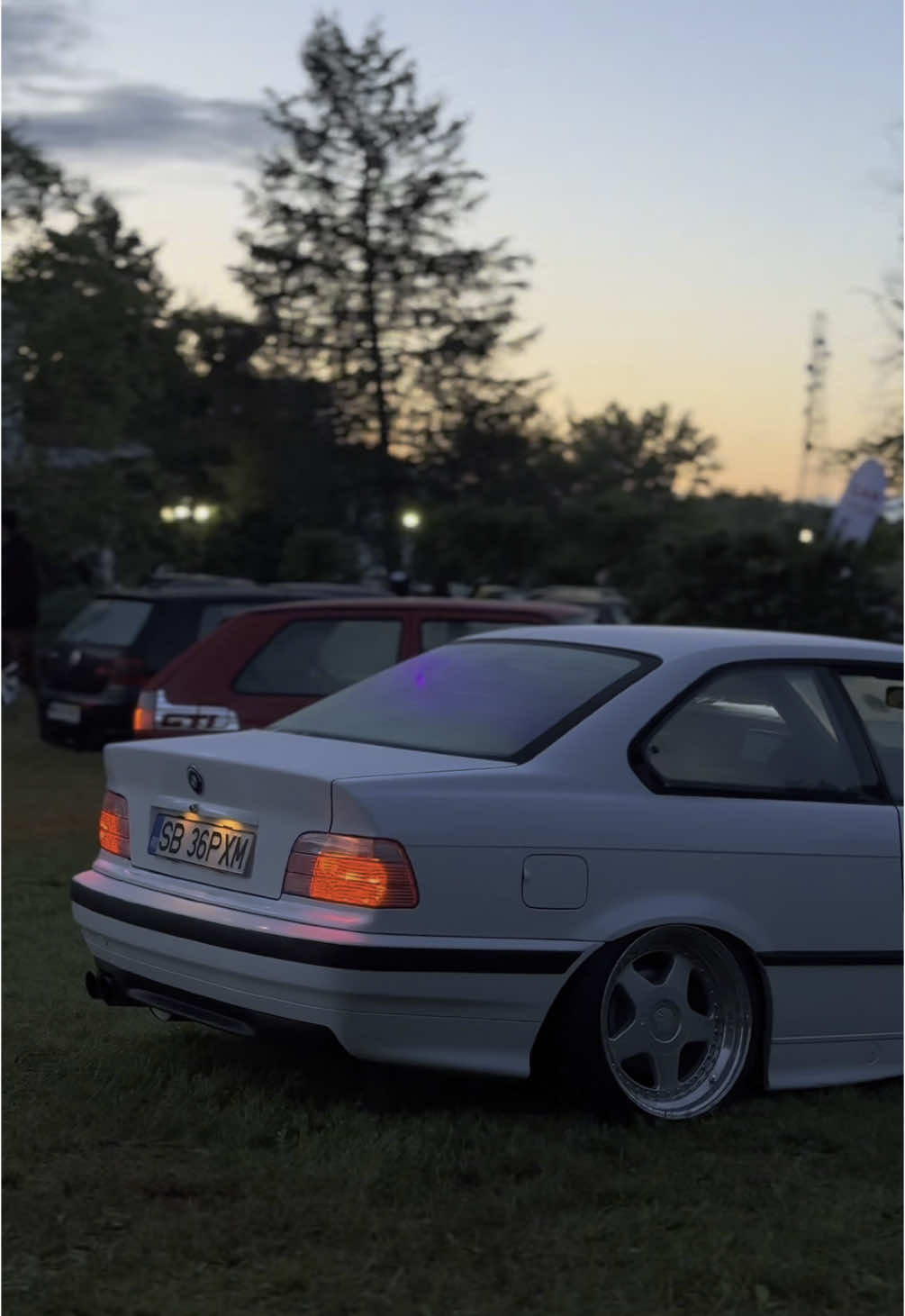 NFS vibes #e36 #e36coupe #bmw #bmwindividual #bagged #camber #bmwmotorsport #stance #mperformance 