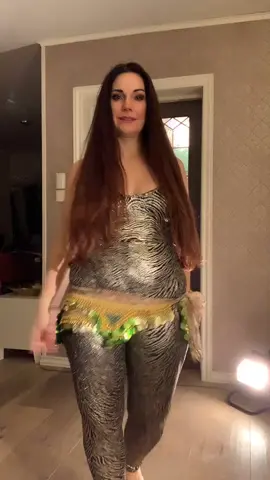 #bellydancetiktok #oryantal #magedans #bellydance #bellydancer #helene #rakssharki #orientaldance #rakssharqui #dansöz #dansetiktok #magdans #magedanserinne #mavedans #raqssharki 