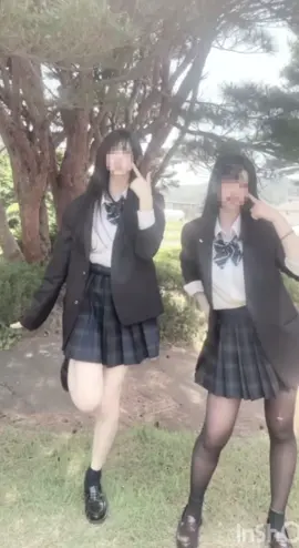 タイツに穴空いてんのださいし私の最初の手もダサい 左@うさ  #fjk #09 #fyp #fypシ #明日の私に幸あれ 