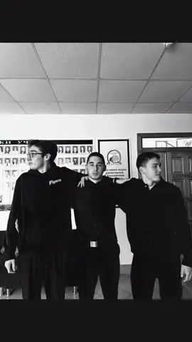 @👦  @Aliуa8585 #влюбленныйвзгяд#тренд#fur#on#up#rek