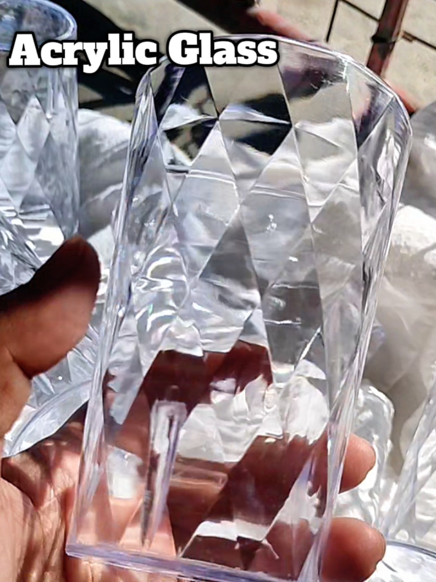 Baso na hindi nababasag kahit mabitawan at pang sabak sa handaan dahil napaka elegant ng design. #baso #glass #acrylic #acrylicglass #viral #viral 