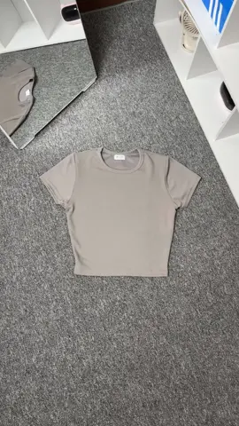 Aaaaa next aku mau koleksi warna lainnya #aijo #croptop #oneckcroptop #croptopaijo #ciaoneck #croptoprib #croptopbasic 