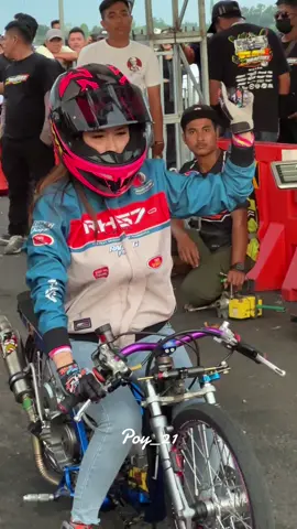 Cewek satu ini racing abiszzz 🥰🥰 #xdragbike2025 