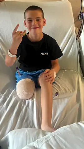 I amputated my leg 6 months ago 🔪🦵 (Spanish in caption! 🇲🇽) It feels like just yesterday, but it somehow also feels like I’ve always been legless. Day 1 was hard. I still had a spinal block and every little movement was scary and painful… but as soon as I was switched to oral meds, I felt a lot better. The first few weeks I focused on sim racing with an adaptive hand throttle and working out at CrossFit. I felt best when I was busy, because when I was at rest the phantom sensations would kick in. It’s REALLY weird to have a persistent itch on a foot that doesn’t exist!!! Want to know the crazy thing? I was back in my go-kart before I was cleared to get fitted for a prosthetic leg!! I drove at a national level race 5 weeks post amputation with my new hand throttle. It felt sooo good! I didn’t even mind the crash! Then, around the two month mark, I started getting fitted for my leg. That’s a whole process of its own, but I got to walk out of my very first appointment in what’s called a ‘temporary leg’. Skin issues became a thing as I adapted to having my leg in my socket all day long, and my incision kept spitting stitches and each time I’d have to take a ‘leg break’ for a few days to let those work their way out. That was frustrating, because I like to be on the move! I got pretty fast on my crutches though! If you’ve been around here a while you probably know what my big dream is. The number one thing I’m fighting for… is to be the first amputee Formula 1 driver!! So, no time to waste! At FIVE months post amputation I hobbled myself onto an airplane and got myself to ITALY, the karting capital of the world, so I could start the next phase of my career to race in the World Series Karting. This is the highest level of the sport, and where the majority of F1 drivers started out. I’m here to give the world the answer to the question: “Can a driver with one leg keep up with the fastest drivers in the world?” I already know the answer… but if you’re unsure, be sure to follow along so I can prove it!