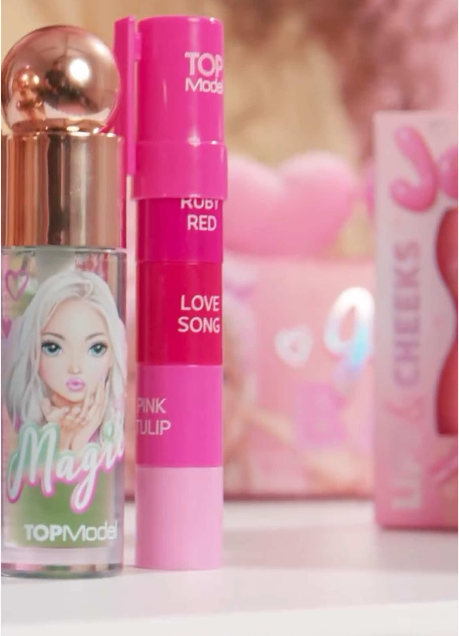 💋 4 Colors, 1 Lip Balm! We’re OBSESSED with the new TOPModel lip balm stack! 🎨 It has FOUR colors stacked together — and it smells like candyfloss! 💖 Which shade will we try first? Let’s find out! #TOPModelLipBalm #FourColors #SweetScent #GlossyGoodness #TOPModel #topmodel_world #topmodel #SneakPeek #fyp #beauty #lipbalm #beautyandme #loveit #cute #becreative #colors   