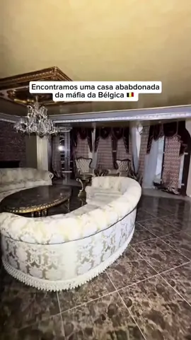 Mansão abandona com tudo dentro 😰 #mansaoabandonada #LugaresAbandonados #casaabandonada 