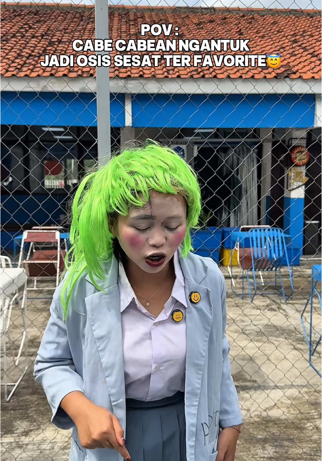 maaf kalo jd bahan mulu