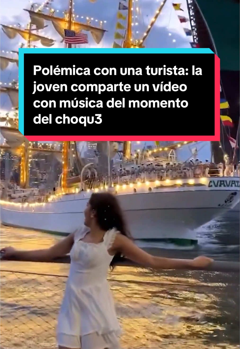 🇲🇽Polémica con una turista: la joven comparte un vídeo con música del momento en el que el buque escuela Cuauhtémoc se estrell4 en el puente de Brooklyn de Nueva York  🗣️La joven está siendo criticada en redes sociales por compartir el momento del impacto: 