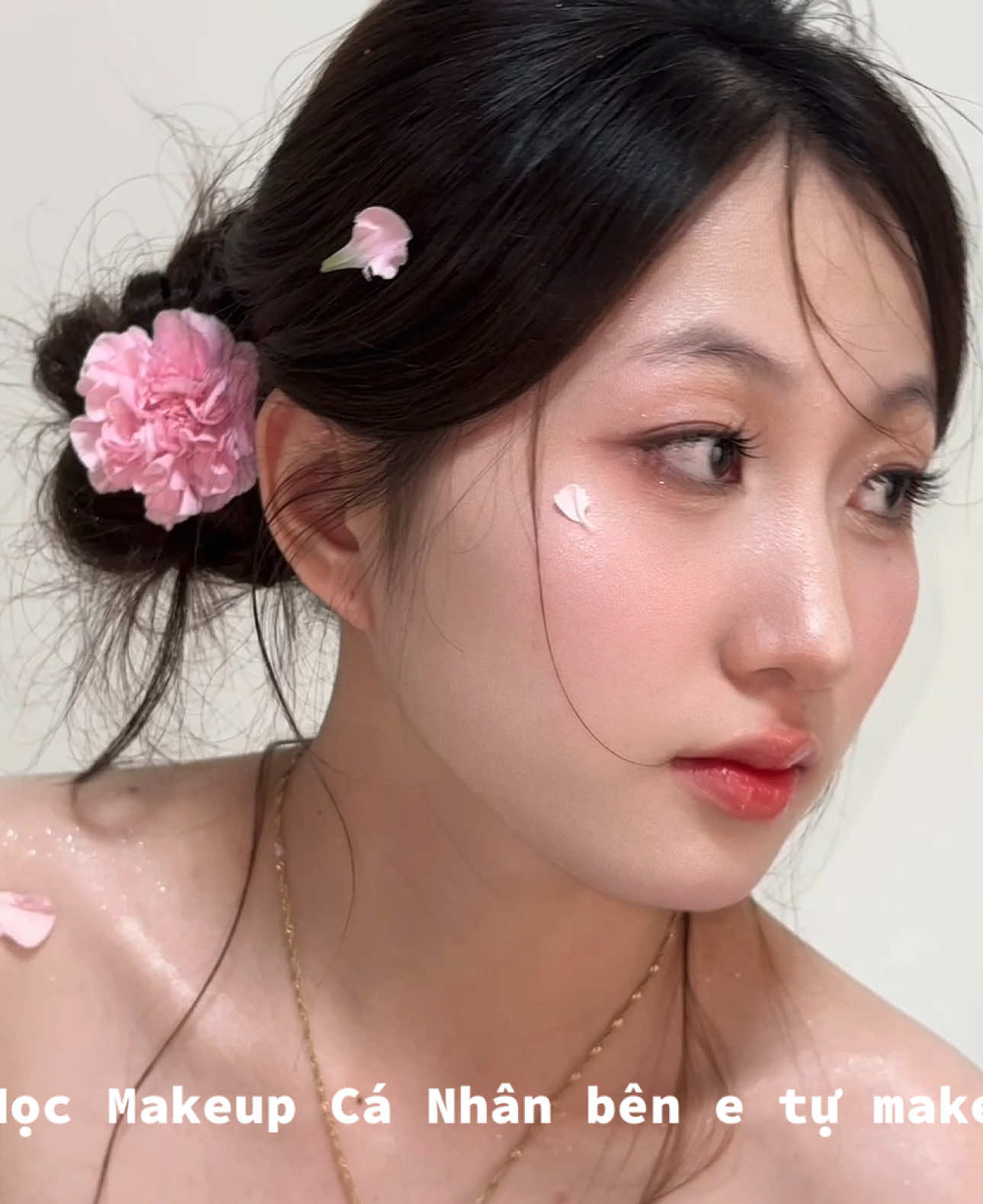 Video cam thường mà nền mướt mịn luôn #dạymakeupcánhân  #nagoya  #xuhuong  #viral 