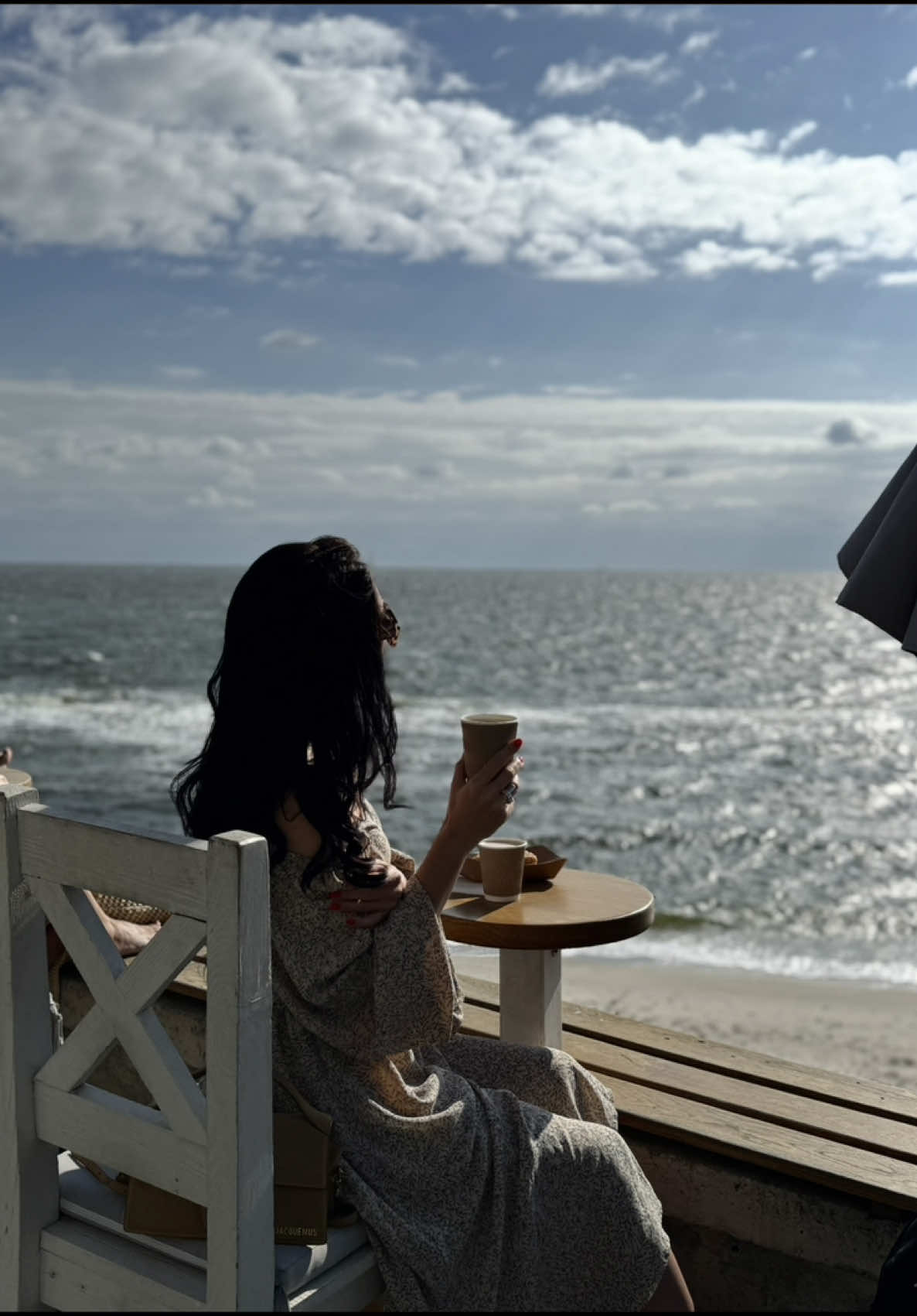 У кожної людини є своє місце сили - там, де думки стають яснішими, а натхнення приходить саме собою.  #буфетнамаломуфонтані #одеса #КаваОдеса #БуфетНаМаломуФонтані #кава 