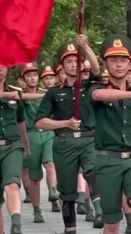 Mờ mờ ảo ảo....mờ lem 😆😁#lehoanghiep #ngầu #tt  #socute❤️ #ngầu_chất #xhtt #quandoi #A80 #ttt  #đẹptrai #đẹp #xuhuong #vietnamtoiyeu #cute 