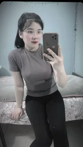 Đã đeo kính rồi mà vẫn không nhìn thấu được lòng người 🤭