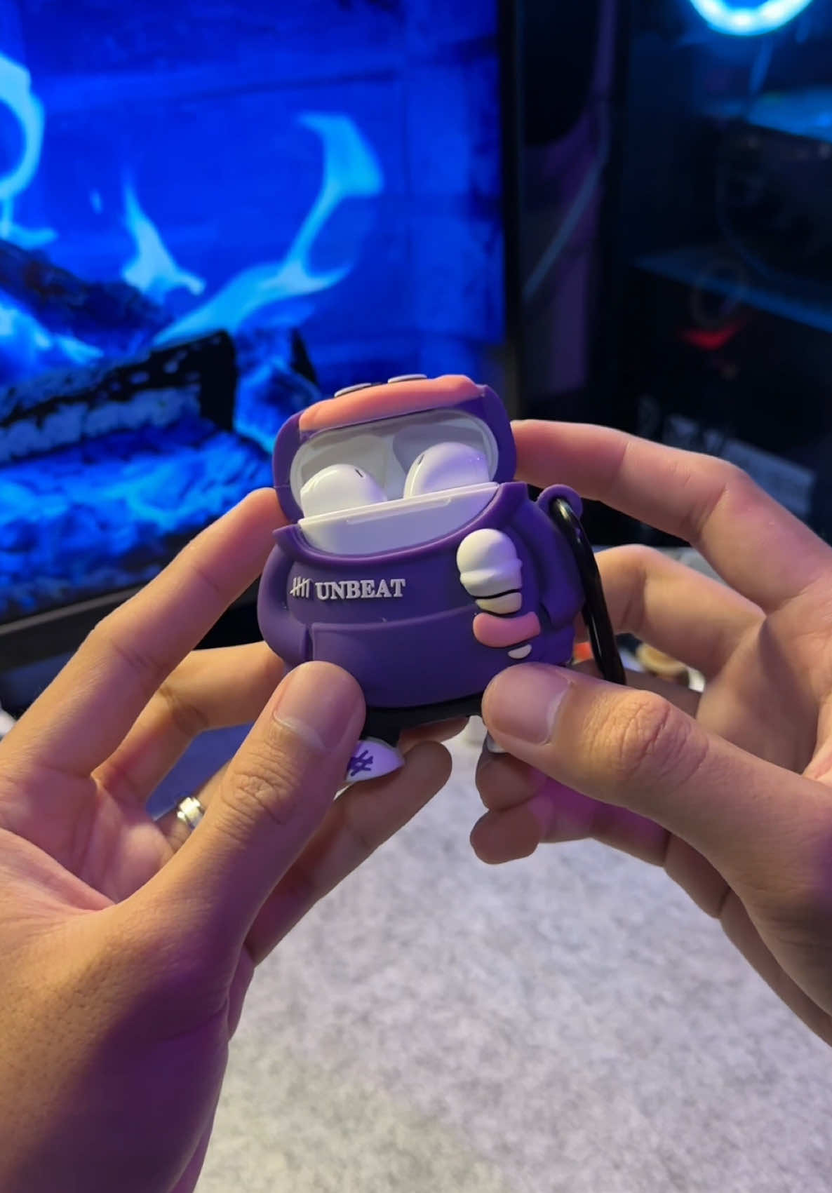 Headset Bluetooth murah i12 dengan case nya #headset #headsetbluetooth #headsetbluetoothmurah #twsbluetooth #twsmurah #twsviral 