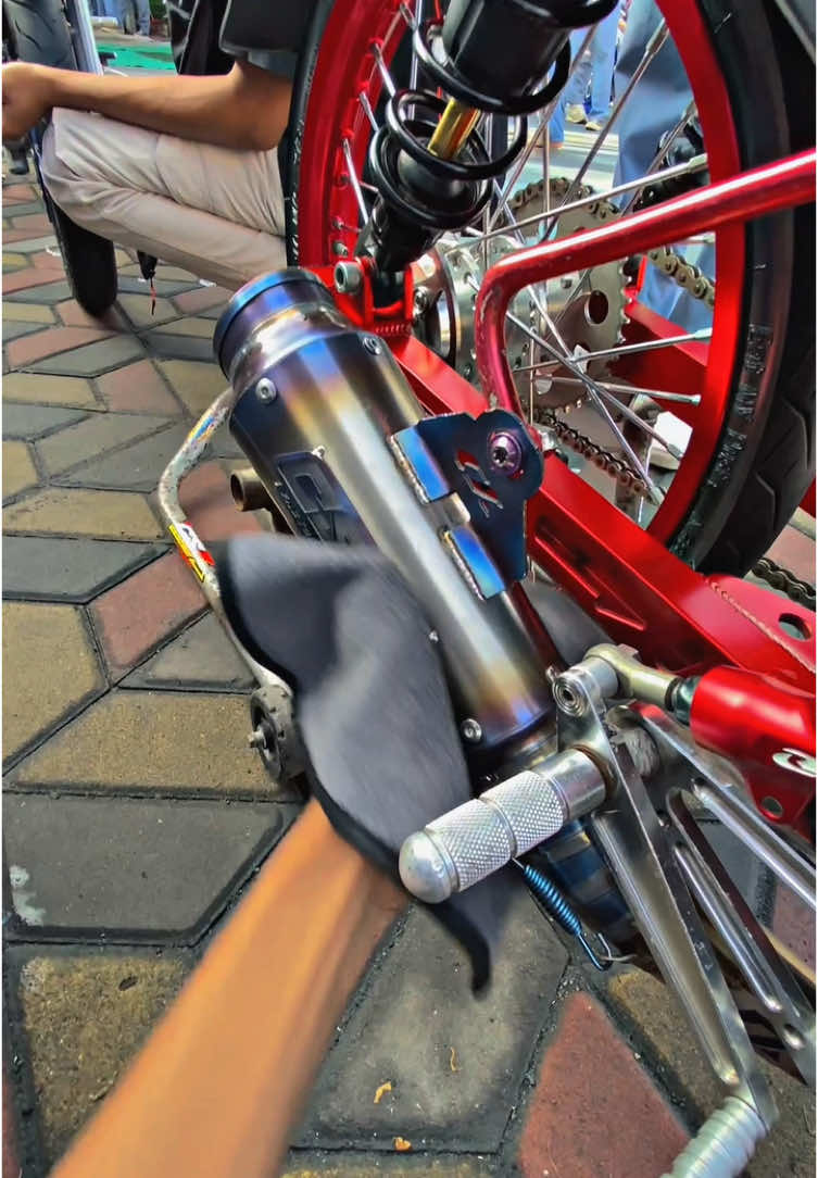 morning person ngisik” pedah🥱#kphjogjastyle #csxfactorymuffler #bknproject 