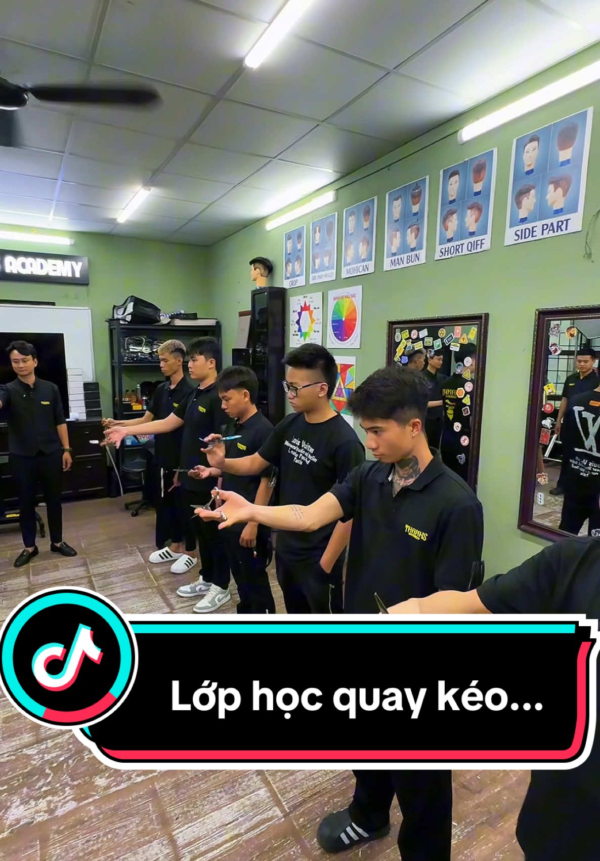 Lớp cơ bản tập quay kéo #thaynamdaytocnam #thanksacademy #thanksbarber #daotaotocnam