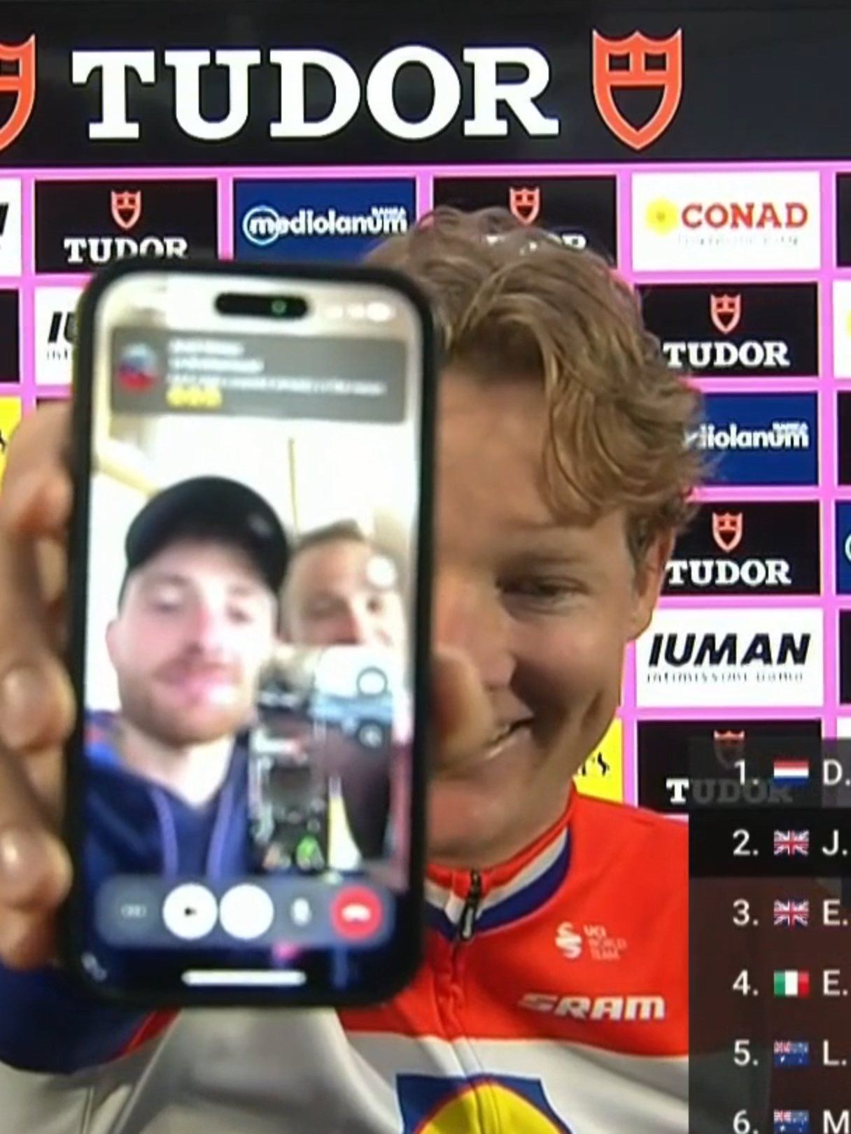 Hoole stays in the hot seat 🔥 Daan Hoole on FaceTime with his mates while he waits to find out if he’s a stage winner at the Giro… still a way to go! 👀 #cycling #roadcycling #giroditalia